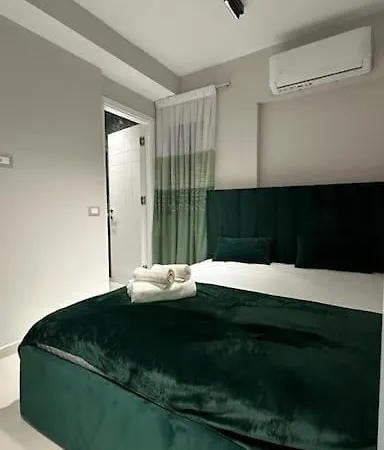 Host Apartament Elio Tirana Exterior photo